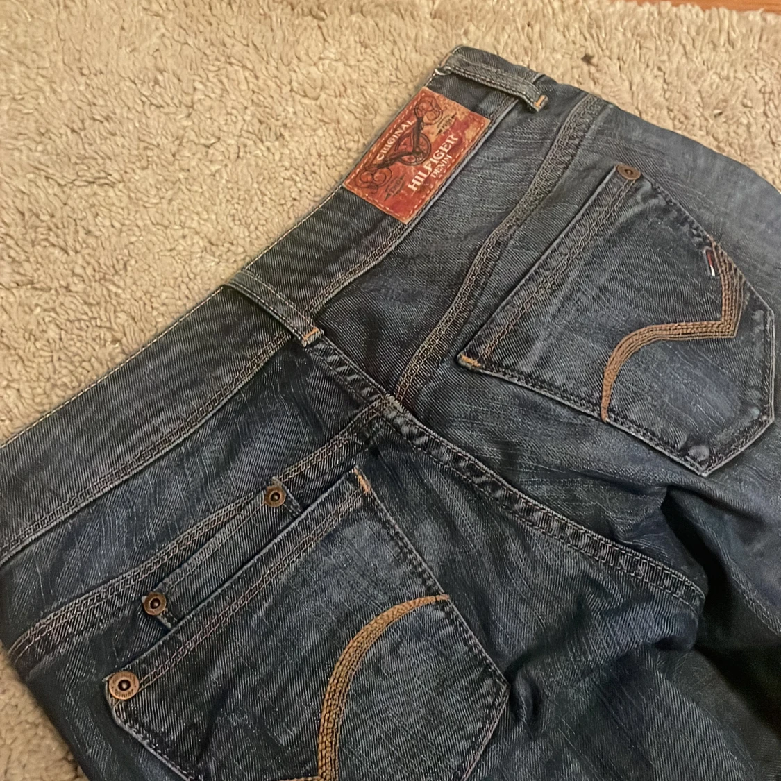 Lågmidjade jeans från Tommy Hilfiger - 90