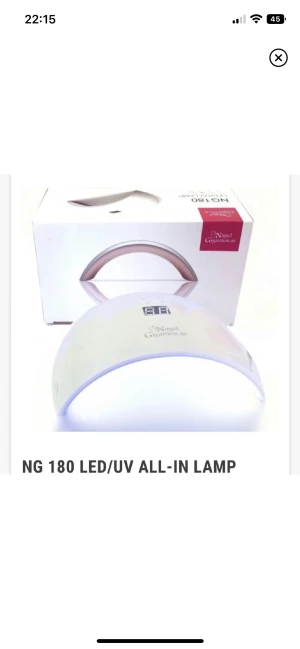Nagellampa - Nagellampa från nagelgiganten, nästan oanvänd. Använd kanske 5 gånger. Funkar helt utan problem. Nypris 499
