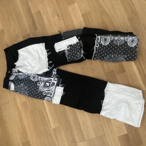 Jeans  - Jeans från SHEIN inte min still 