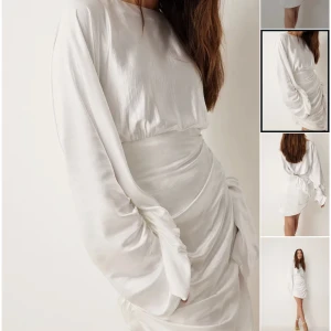 Studentklänning - Säljer denna supersnygga klänning från Na kd perfekt till studenten!! Helt ny med prislapp kvar!