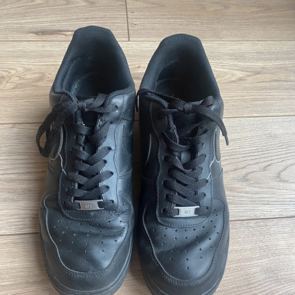 AF1 customs i bra skick - 90