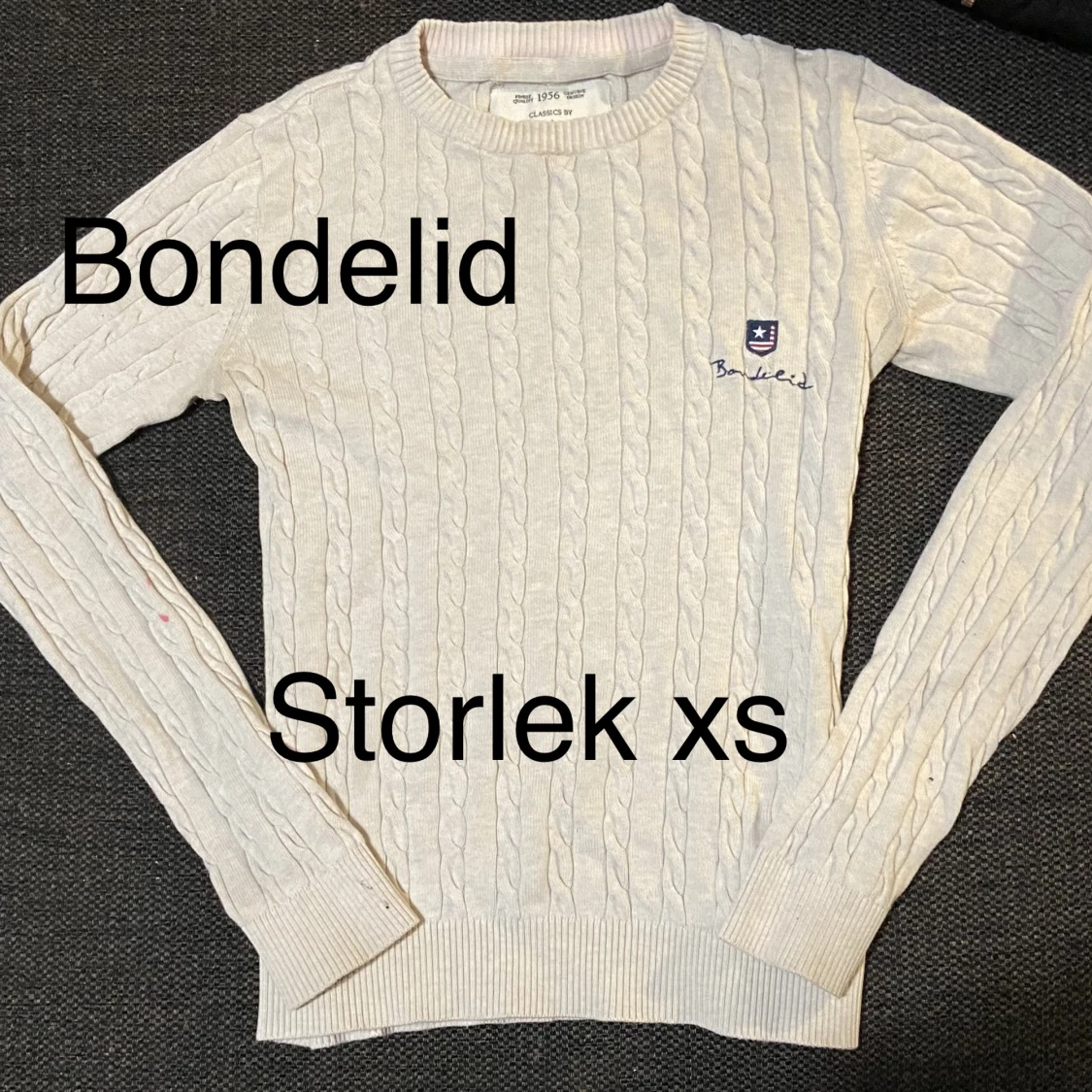 Två märkeströjor ribbade xs - 90