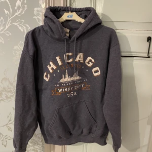 Tjock tröja  - Tröja använt skick 