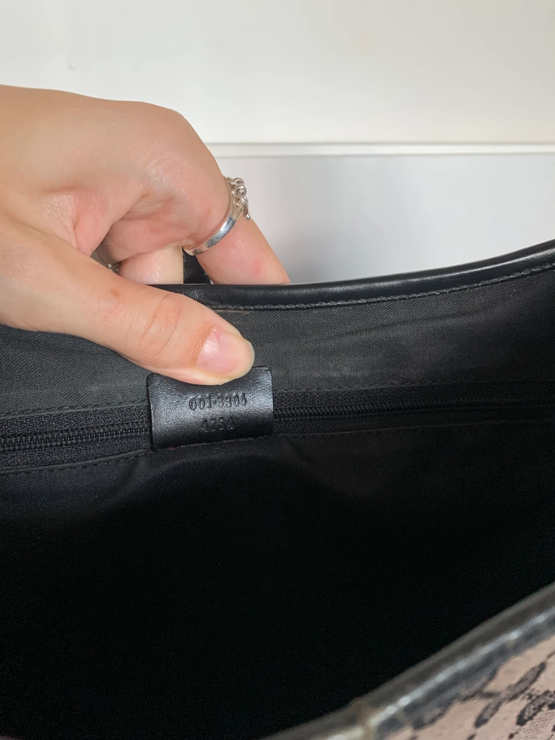 Vintage Gucci Jackie  - 90