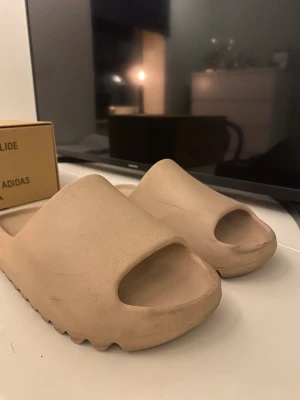 Yeezy Slide - Yeezy Slide stl 43 