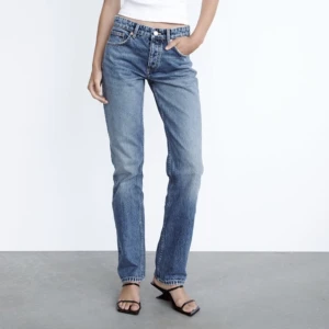 zara jeans - jeans från zara! köpta för mindre än ett år sen! skriv för egna bilder