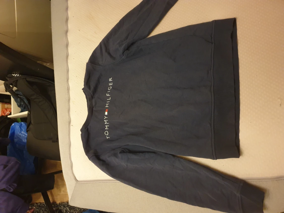 Tommy hilfiger tjocktröja - 90