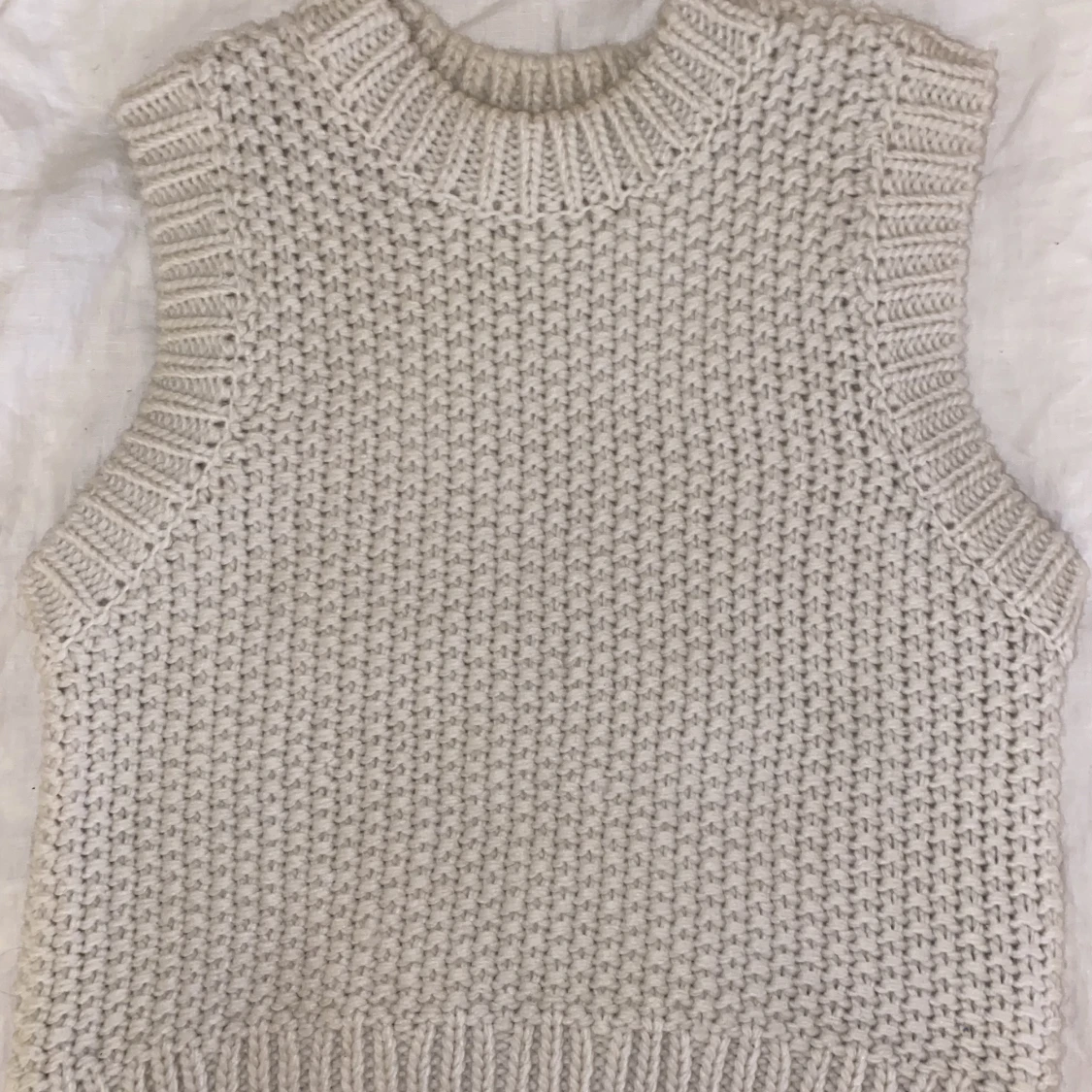 Stickad väst - 91