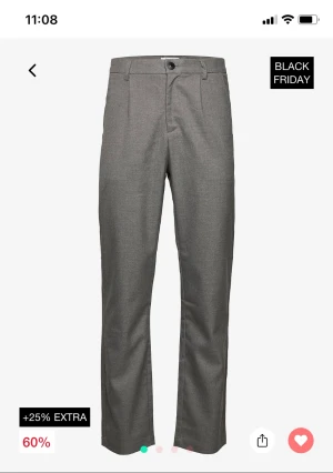 Just junkies byxor  - Bootcut-modell och höga i grenen