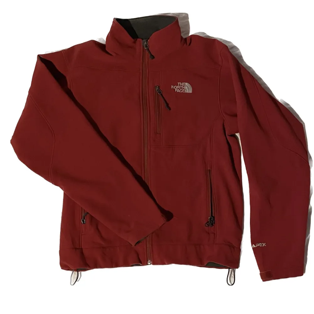 -vintage red the north face apex jacket  -size: small (fits like a medium)  vintage condition seen on cuffs, pictures available . Jackor.