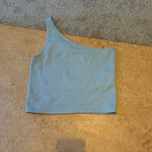 Topp storlek M - Från Gina, 50kr plus frakt💕💕