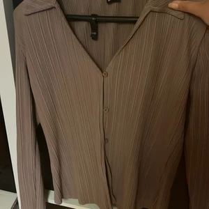 Tröja  - Jättefin tröja i storlek M. 