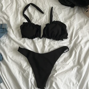 Bikini - Svart bikini, oanvänd. 