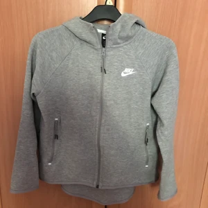 Nike tech fleece  - Stl s