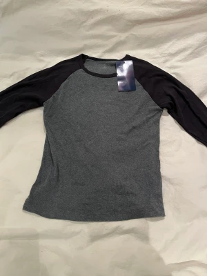 Tröja från Brandy Melville  - Skriv för fler bilder eller om ni har några frågor🤍