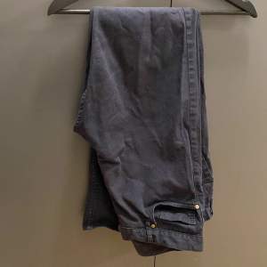 Slim fit chinos in Navy Blue color from H&M - size 30
