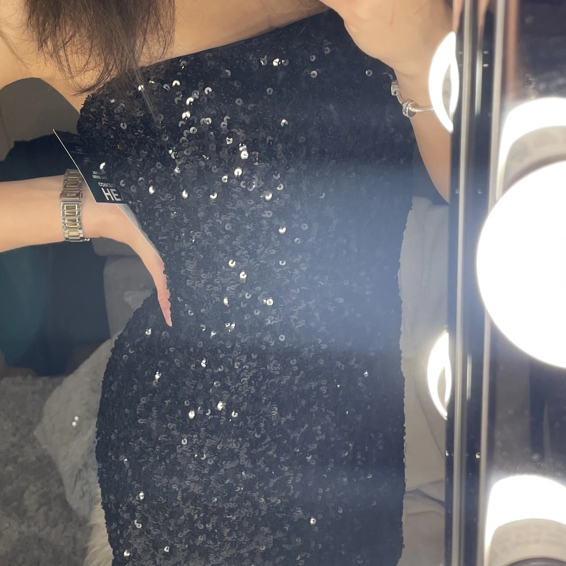 Nelly paljettklänning - 90