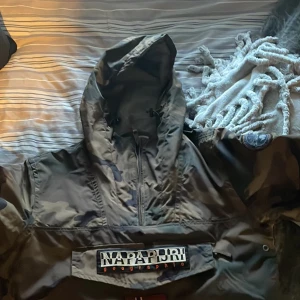 Napapijiri Jacka - Fodrad, bra skick Ny pris strax under 3000kr