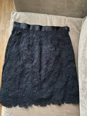 Kjol Ny Isa Sjöstedt stel.36 - Kjol Ida Sjöstedt  Strl 36 Aldrig använd