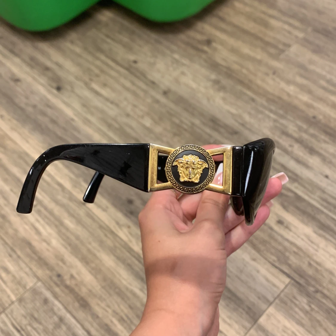 Versace solglasögon  - 90