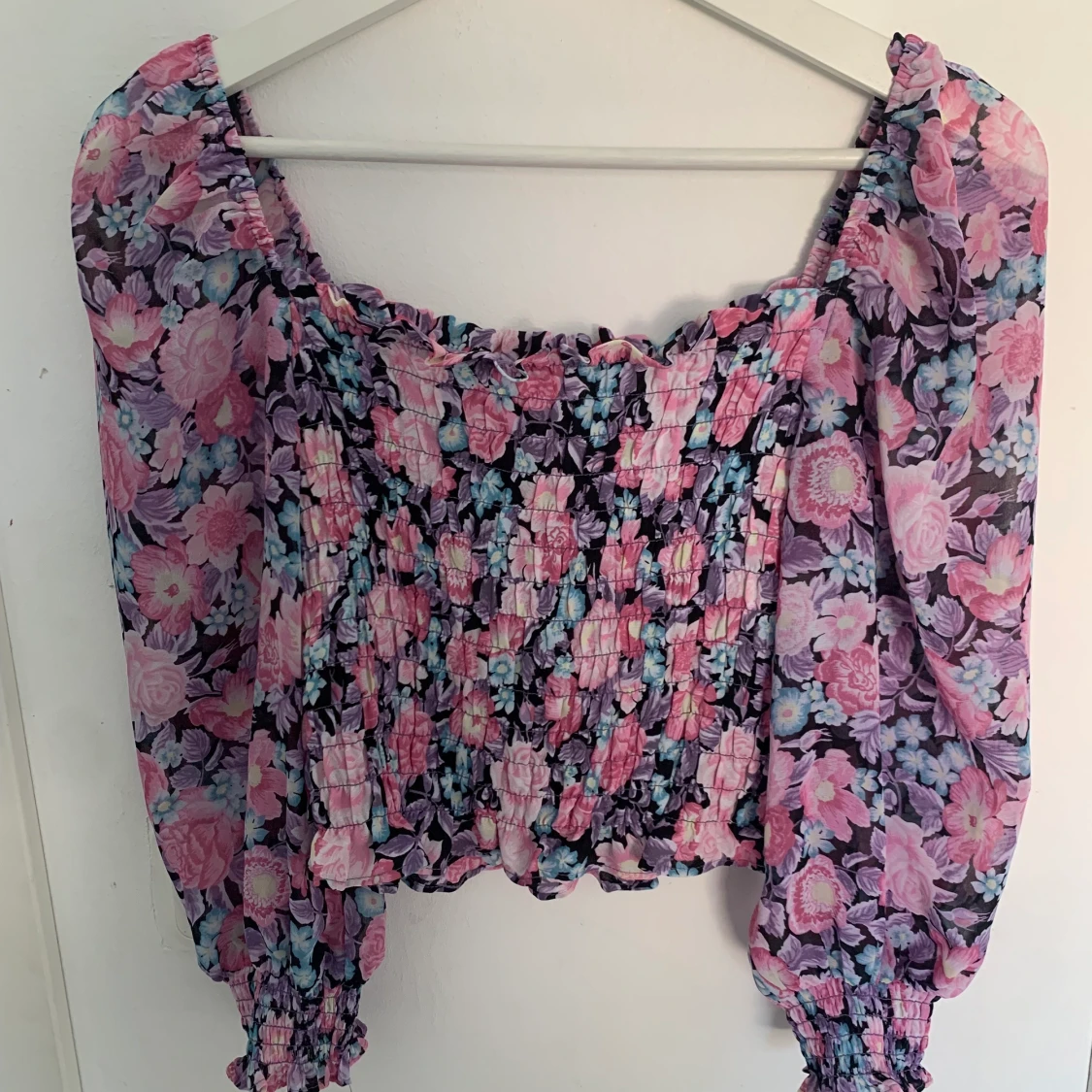 Blommig topp från H&M