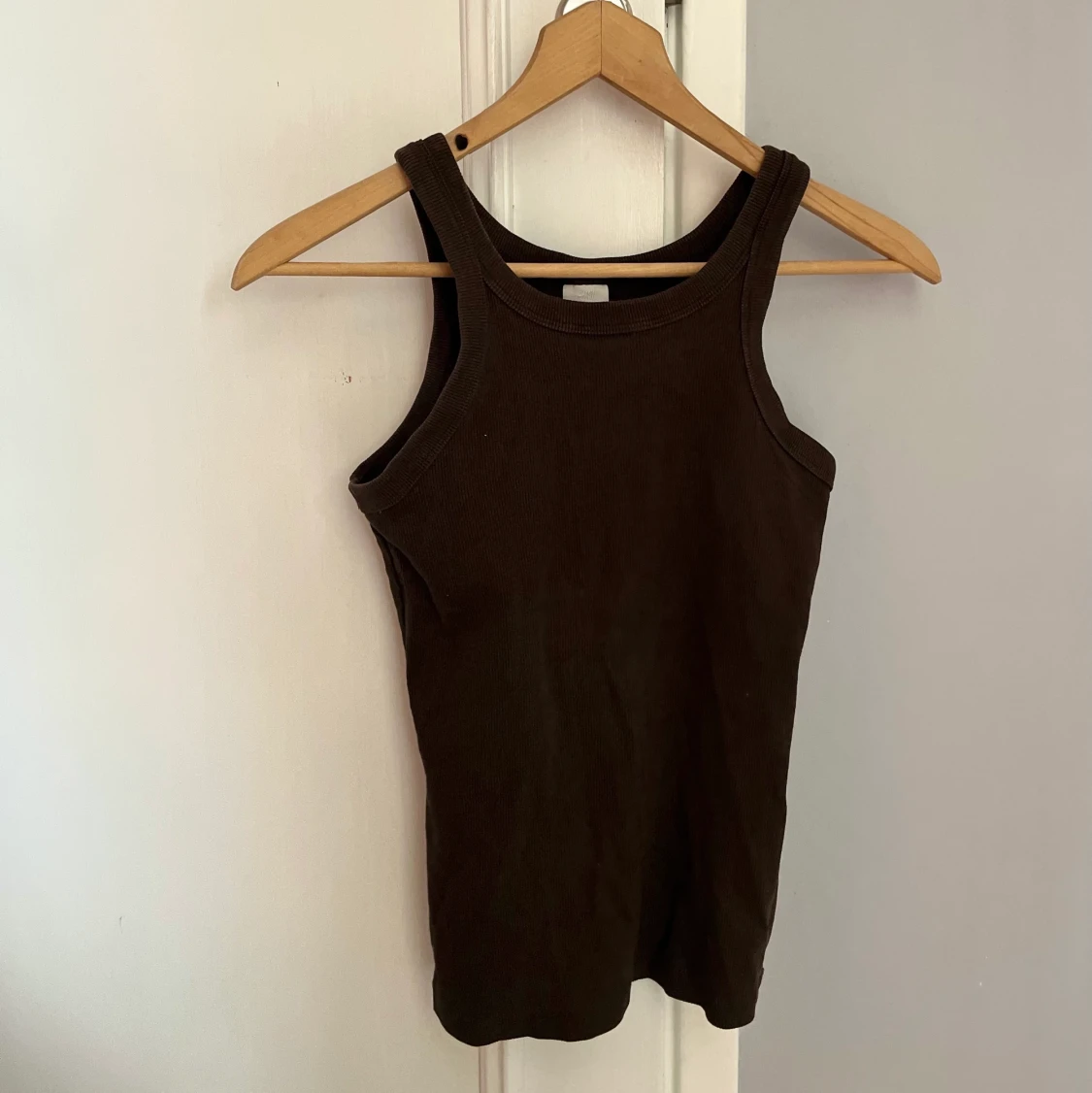Brun tanktopp