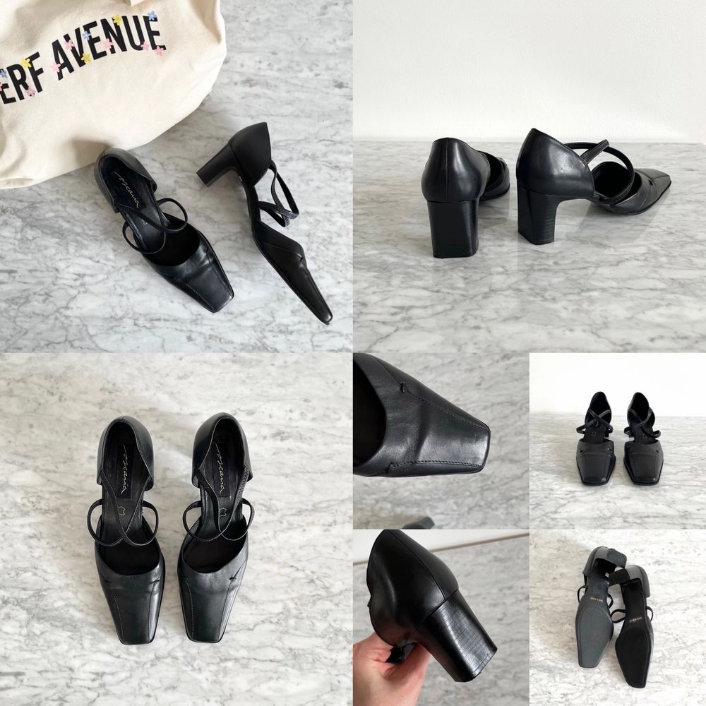 Vintage 90s 00s Y2K Mary Jane shoes in black size 38. Heels: 6,5 cm Real leather, stretchy cross over straps on the top, square toes. Brand: Oscania. Few minor marks and scratches, but nothing major. Cleaned. No returns. Art. 22. Skor.
