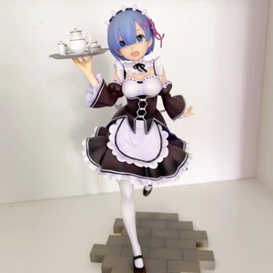 Rem re zero anime figur 1/7 scale  - Re:Zero kara Hajimeru Isekai Seikatsu - Rem - 1/7 (Good Smile Company) 22.5cm inga skador, kommer med alla sina saker, och såklart hennes andra ansikte och händer samt hennes vapen. Kommer i original förpackning.