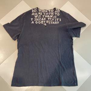 Fin margiela t-shirt från mm6 kollektionen 