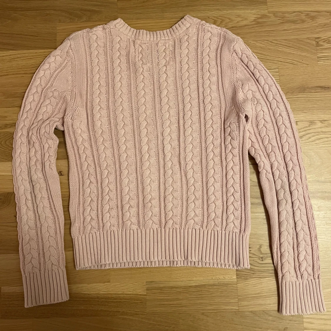 Snygg stickad tröja - 91