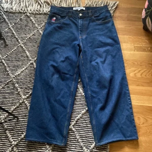 Polar Big Boys M - Säljer mina bigboys för att de är för stora på mig. Har sytt upp benen en bit och därför säljer jag dem billigt. (Nypris 1299)