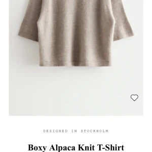 &other stories stickad - Har en liten defekt, bild 3❤️Annars superfint skick🙏 (Många som skrivit, därav budgivning)