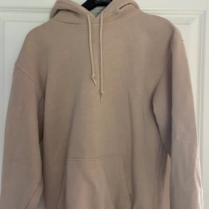 Hoodie  - En brun hoodie 