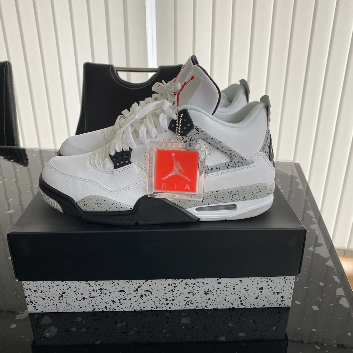 Jordan 4 White Cement 2016 - 90