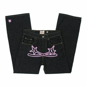 Protect ldn jeans - Protect ldn jeans beställda från London. Andra droppet som sålde ut på 27 sekunder. Helt nya. Kom privat för frågor eller fler bilder🙌. #staytrue