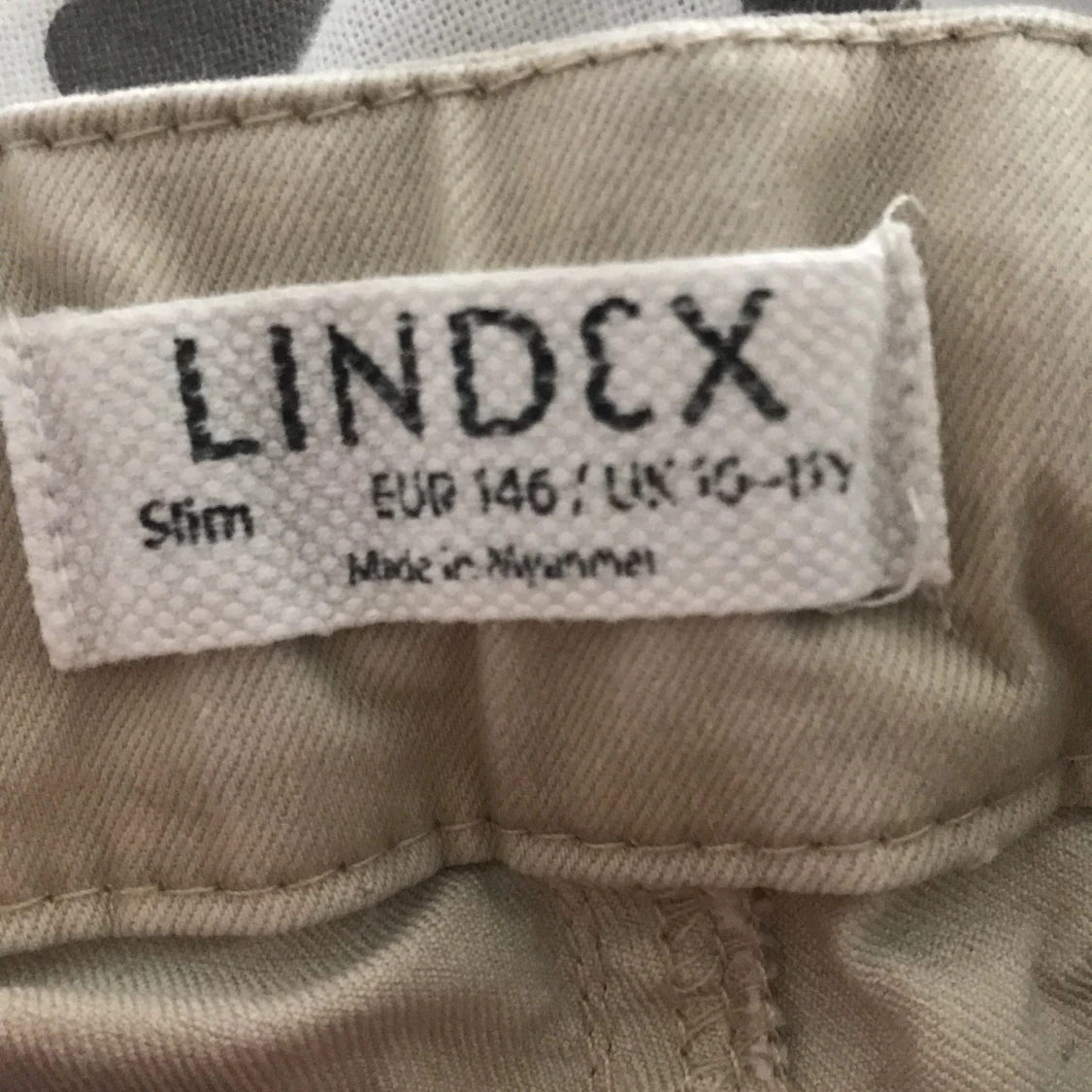 Sjukt fina lågmidjade jeans!❤️ 146, 10-11 år - 91