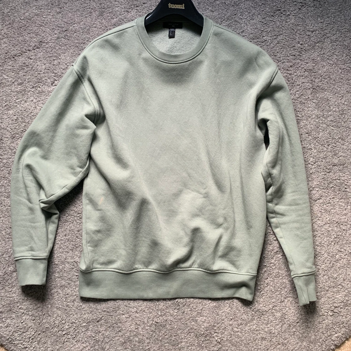 Sweatshirt från new look storlek S - 90