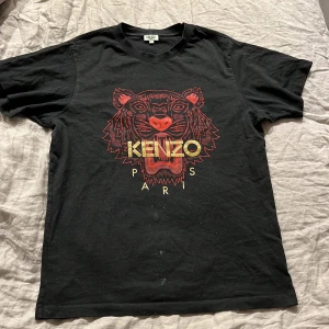 Kenzo t-shirt i storlek m - Kenzo t-shirt i storlek m.