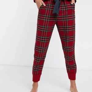 Abercrombie & Fitch flanell byxor  - Inköpta för ca 2 månader sedan. Aldrig använda. Pris kan diskuteras vid en snabb affär, köparen står för frakten 🥰