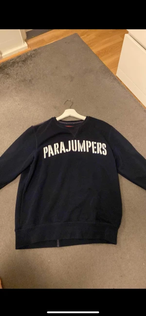 Parajumpers tröja - En gammal Parajumpers tröja som jag inte använder