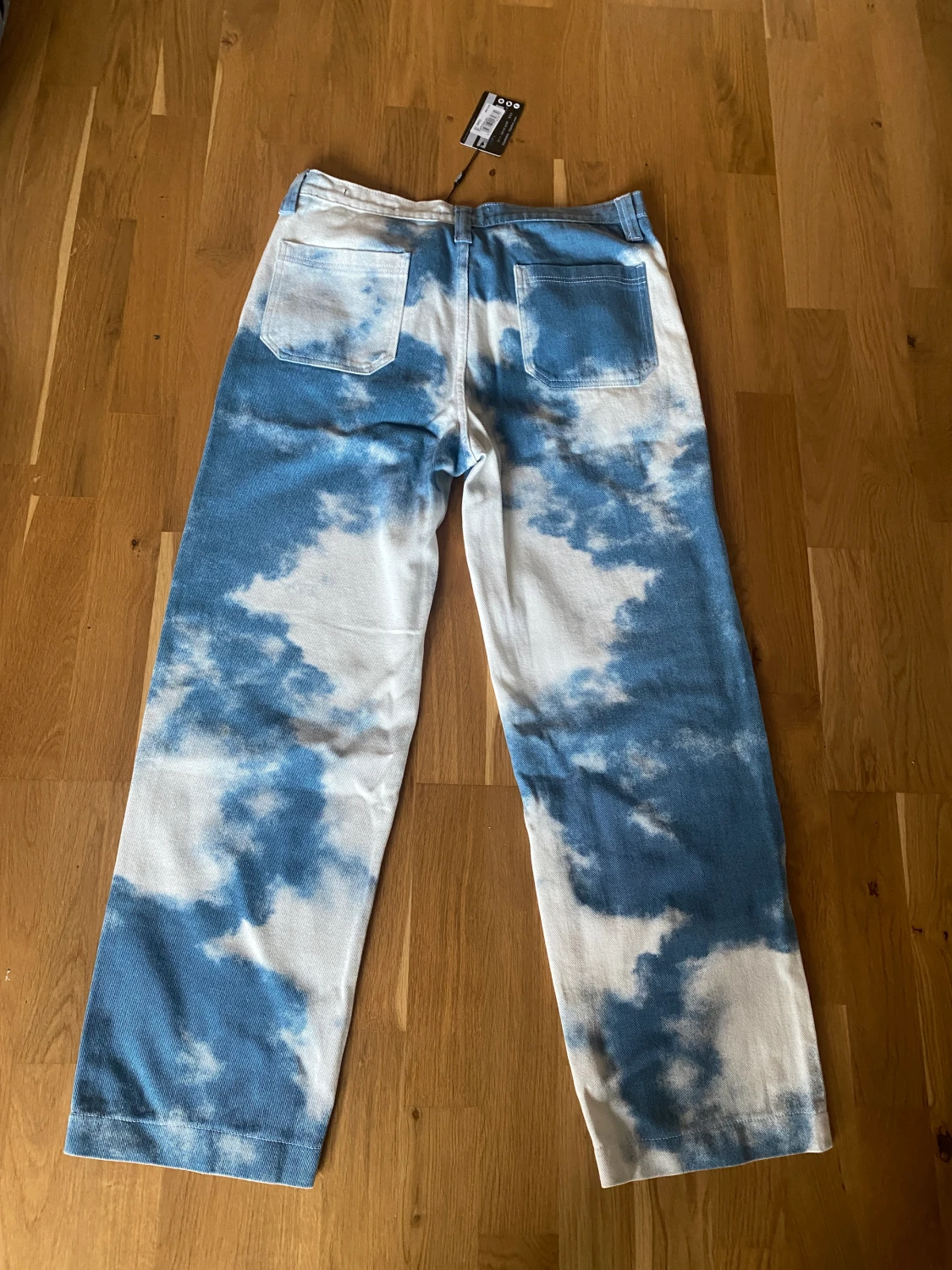 Jaded LND cloud print skate pants  - 90
