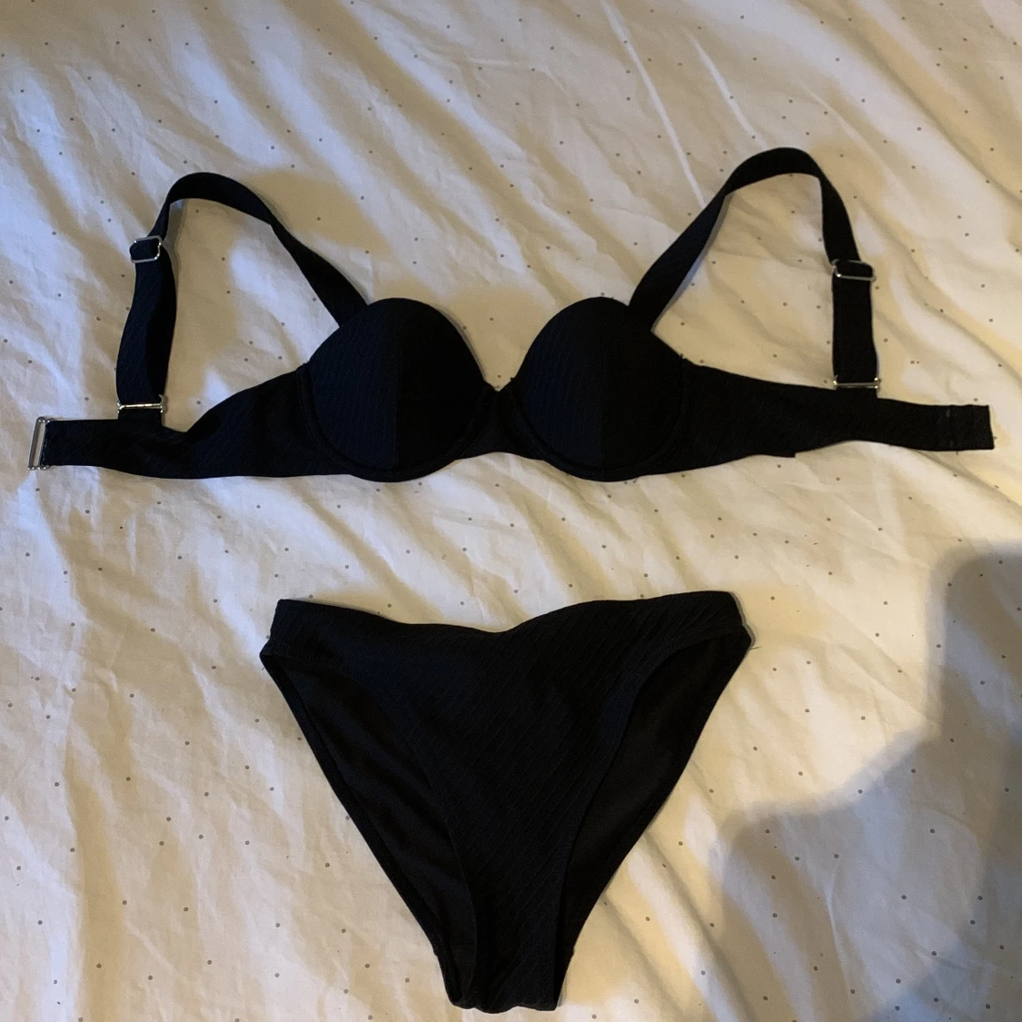 Svart bikini