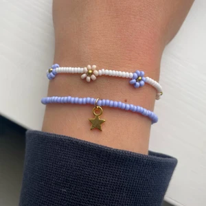 Armband  - 2 fina armband som passar fint tillsammans! 35kr/st🥰