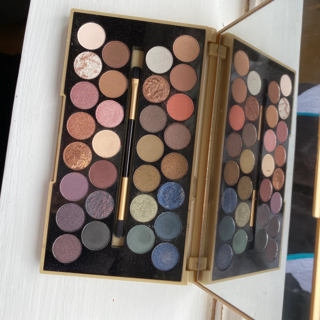 Ögonskuggspalett - 90