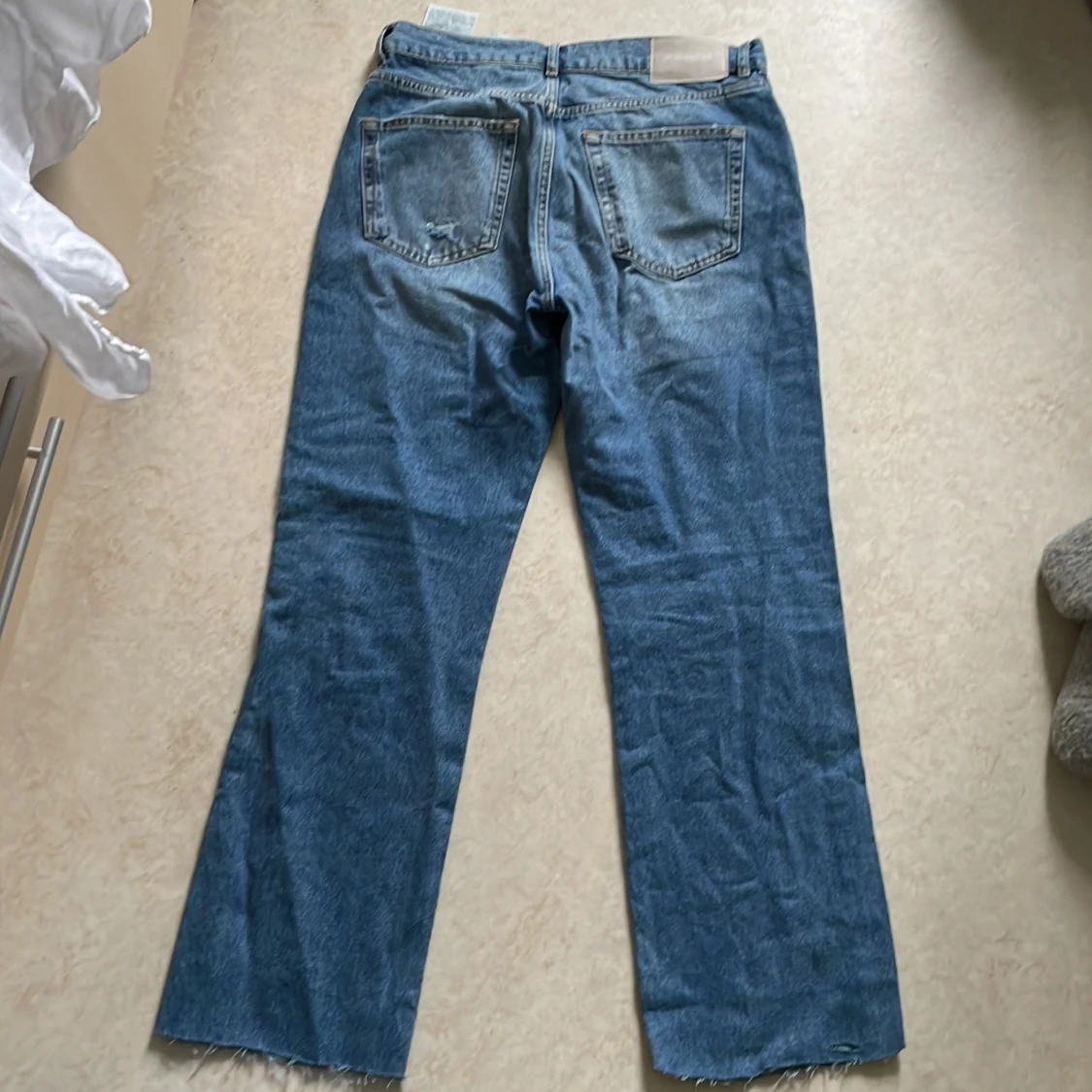 Pull & bear jeans - 90