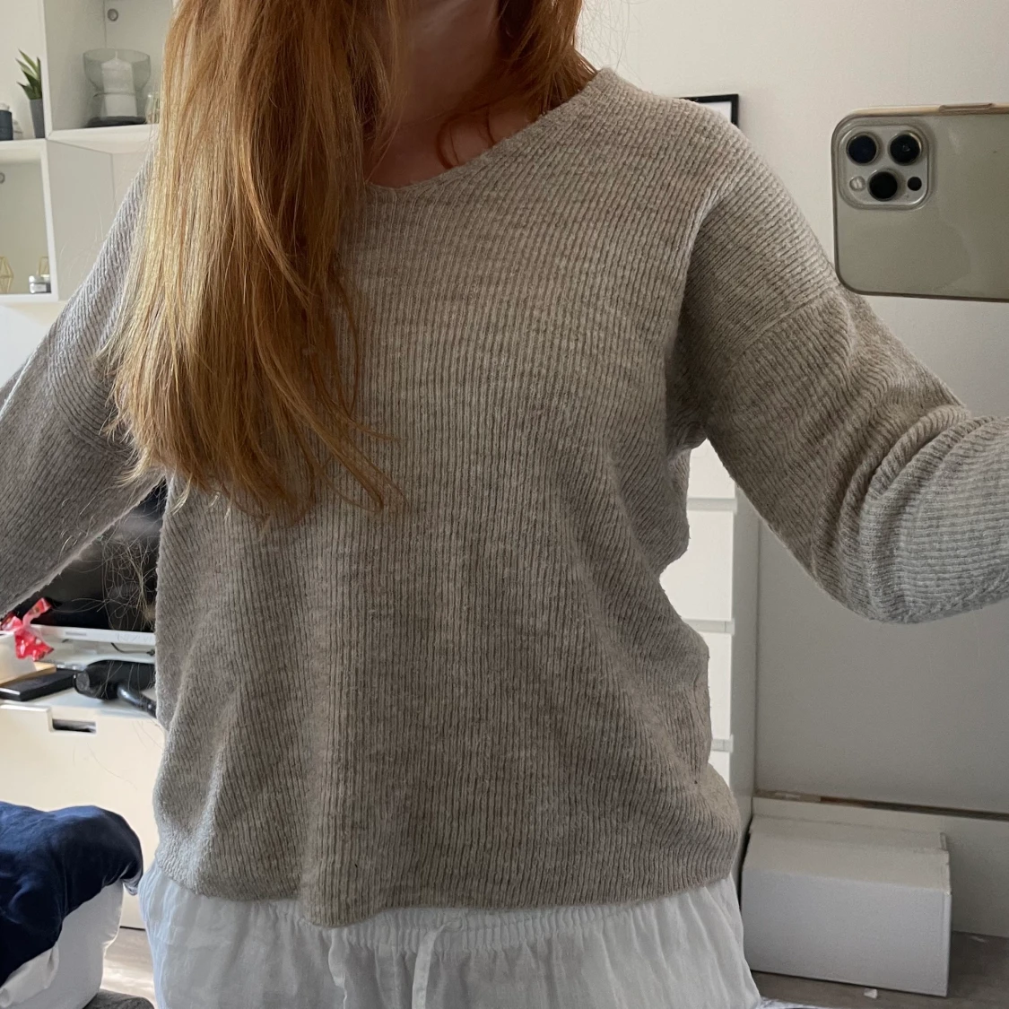 Beige stickad tröja  - 91