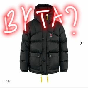Byta fjällräven jacka - Önskar att byta min svarta fjällräven jacka i xs/xxs till en moncler jacka!💕💕 skriv om ni kan tänka er ett byte!!❤️❤️ Min jacka köptes förra vintern och är i toppen skick! 💘  NYPRIS: 6000 kr⚠️⚠️