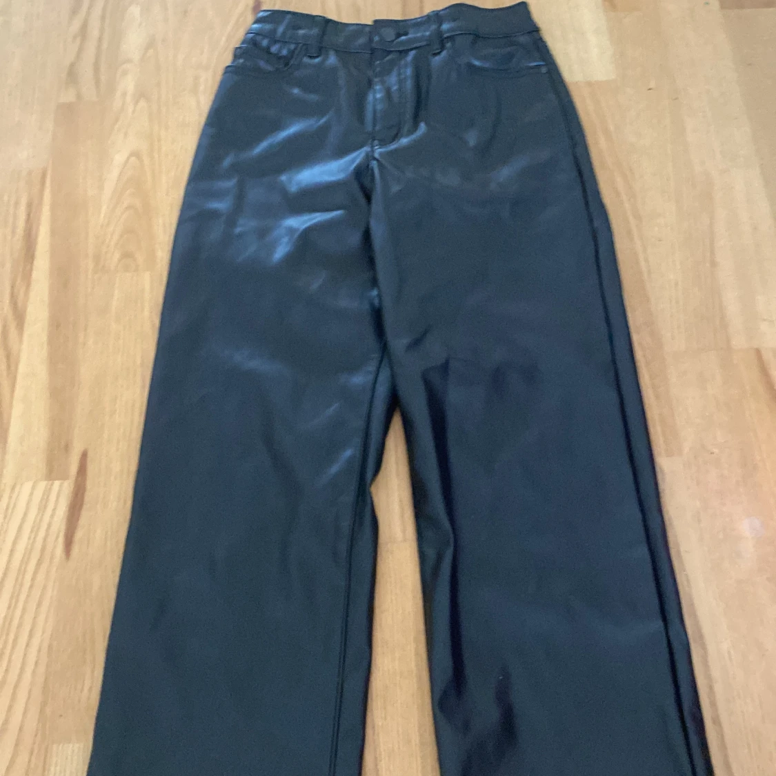 Skin byxor st 146 - 90