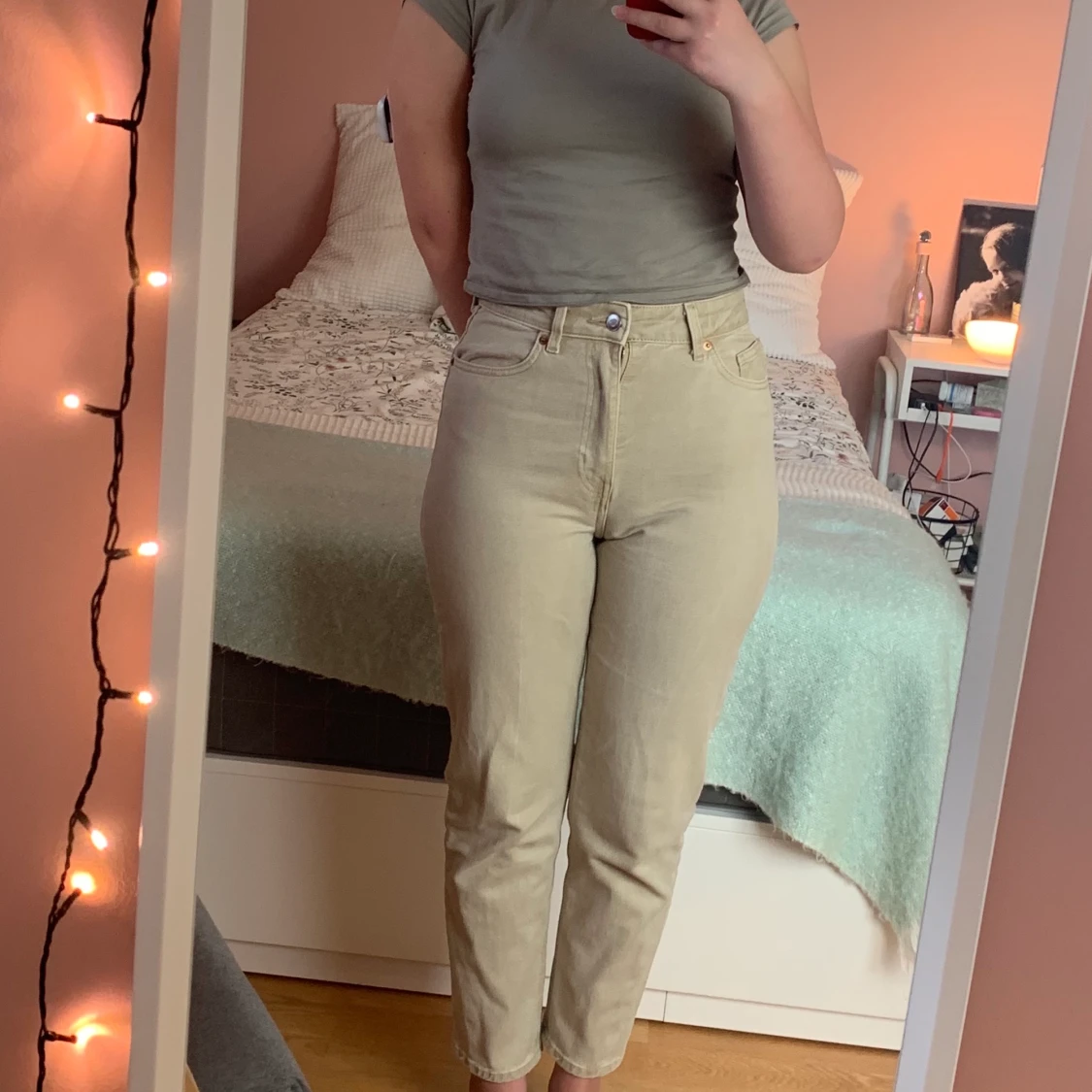 Beige jeans