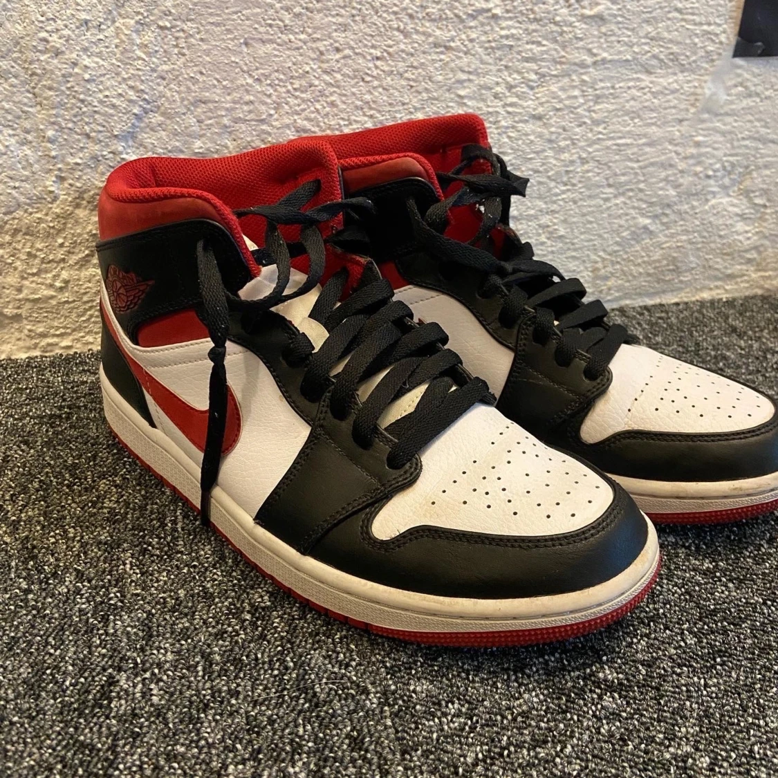 Jordans 1 Gym Red